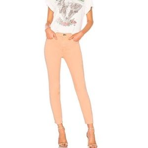 Rag & Bone High  Rise Skinny Jean in Prairie Sun
Size:29
Color:Prairie Sun